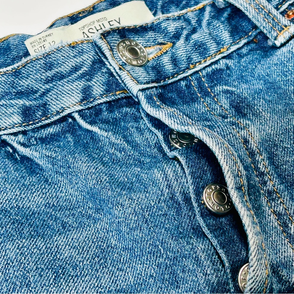 Topshop jean shorts Ashley High rise jean shorts distressed women size 12 - Picture 4 of 7